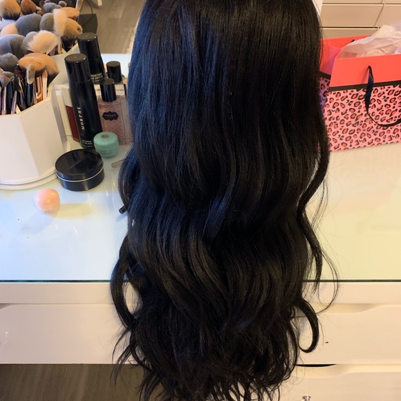 Synthetic wig - Picture 2 of 5